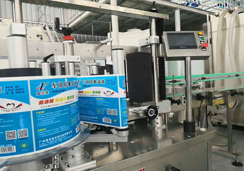 車用尿素生產(chǎn)設(shè)備