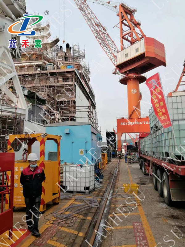 捕撈船尿素溶液加注